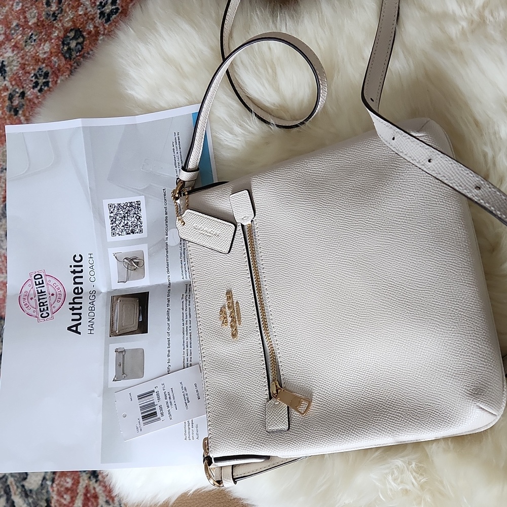 NWT Coach Chalk XGrn Leather Mini Rowan File Crossbody Bag 🤍🎁♥️